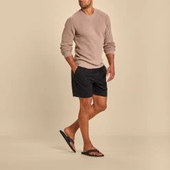 OluKai Ulele - Black 16 OluKai Ulele - Black -Olukai Shop 10435 4040 103 M ULELE BlackBlack d5f8982e 0bd6 4c22 9ca8 c5ea842407ad