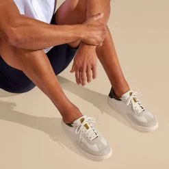 OluKai Pūnini - Off White / Aloha -Olukai Shop 10514 18HA 102 M PUNINI OffWhiteAloha 5803d681 b870 462d b058 1299ba196e62