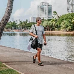 OluKai Maha 'Olu - Black -Olukai Shop 10517 4040 103