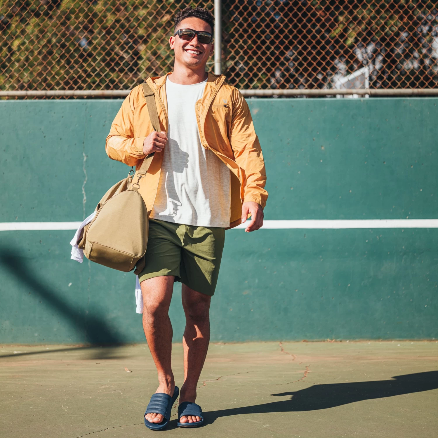 OluKai Maha 'Olu - Moonlit Ocean 6 OluKai Maha 'Olu - Moonlit Ocean - Image 6