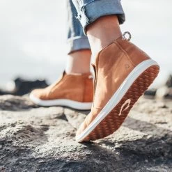 OluKai Hawai‘iloa Manu Hope - Fox / Off White 10 OluKai Hawai‘iloa Manu Hope - Fox / Off White -Olukai Shop 20397 FX18 W 102 HawaiiloaManuHope FoxOfw