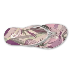 OluKai Ho‘ōpio Hau - Silver / Pineapple 8 OluKai Ho‘ōpio Hau - Silver / Pineapple -Olukai Shop 20437 2KPZ 004 W HoopioHau SilPineapple