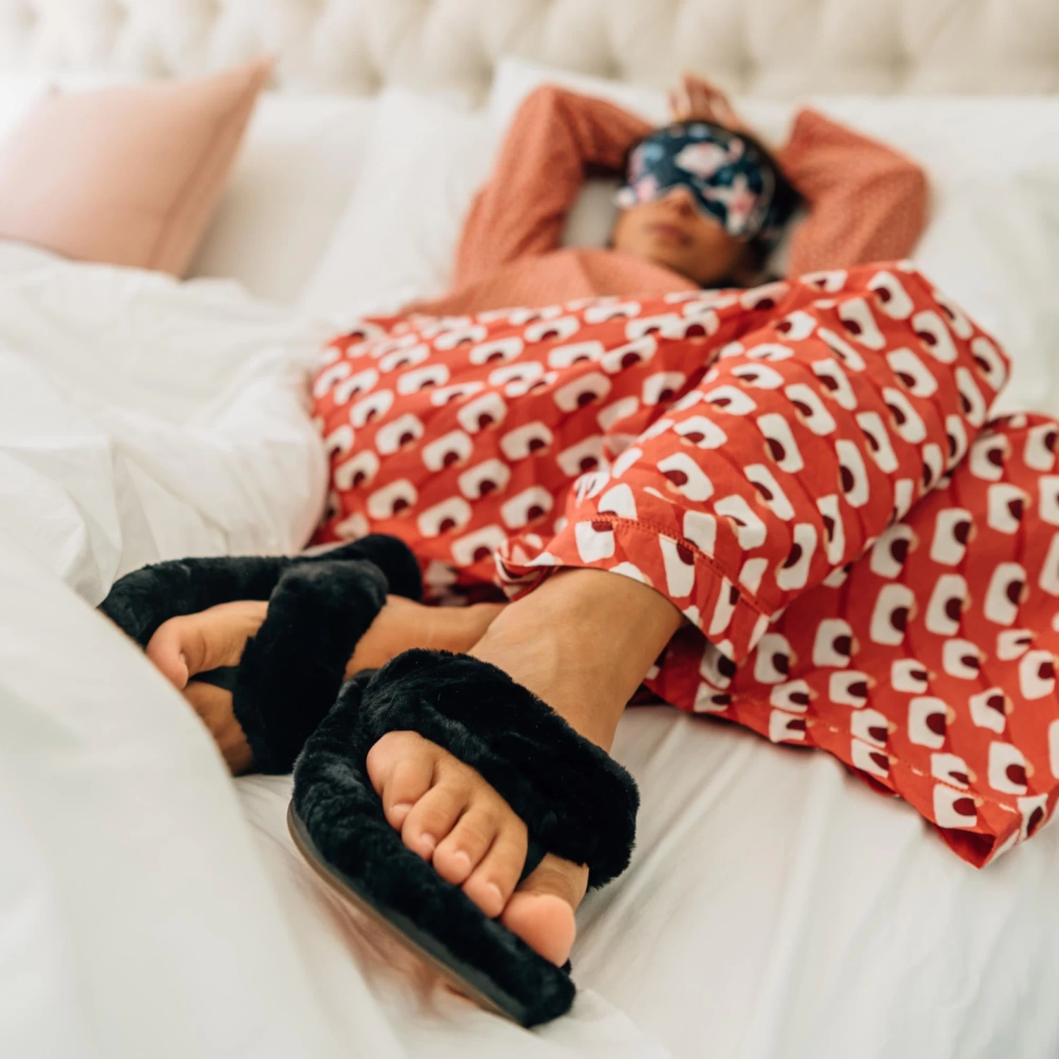 OluKai Kīpe'a Heu - Black 4 OluKai Kīpe'a Heu - Black - Image 4