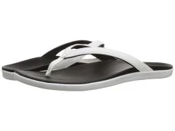 OluKai Ho'opio (white/black)